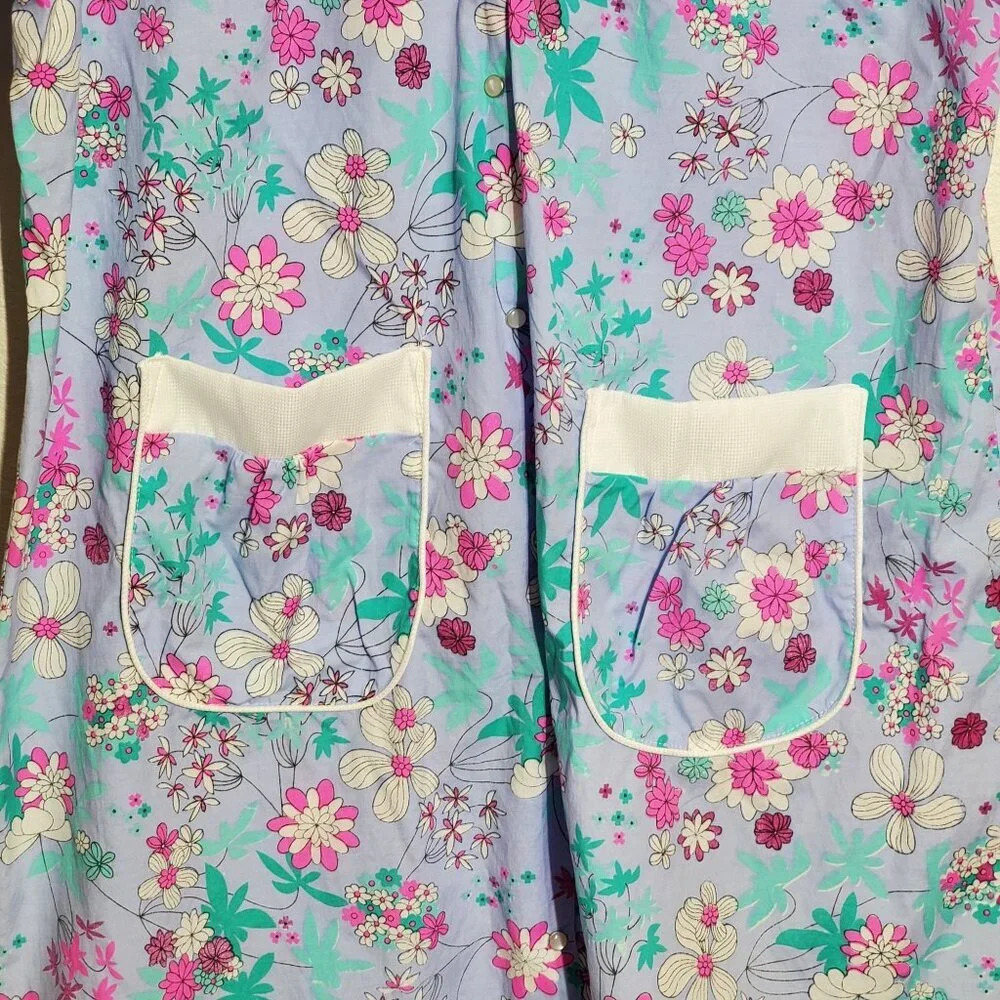VTG Lati Fashion 3X Floral house coat moomoo Embroidered grannycore pockets - Picture 10 of 10